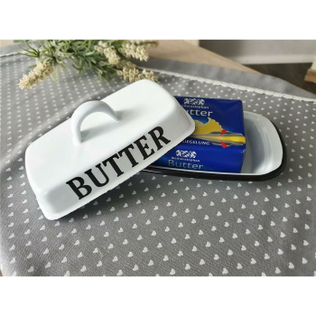 Emaillierte Butterdose, antik weiß